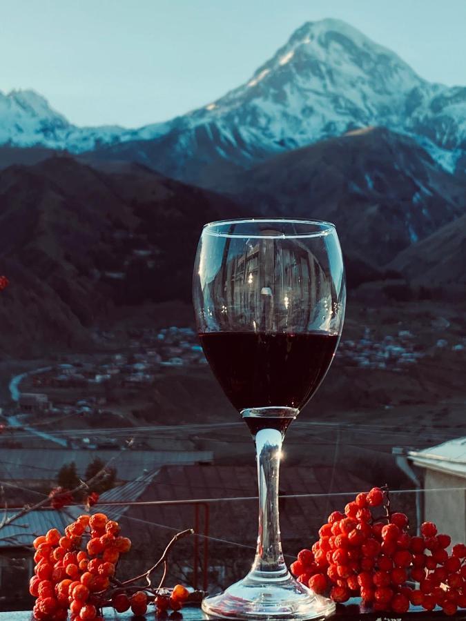 Guesthouse Relax In Kazbegi Exterior foto