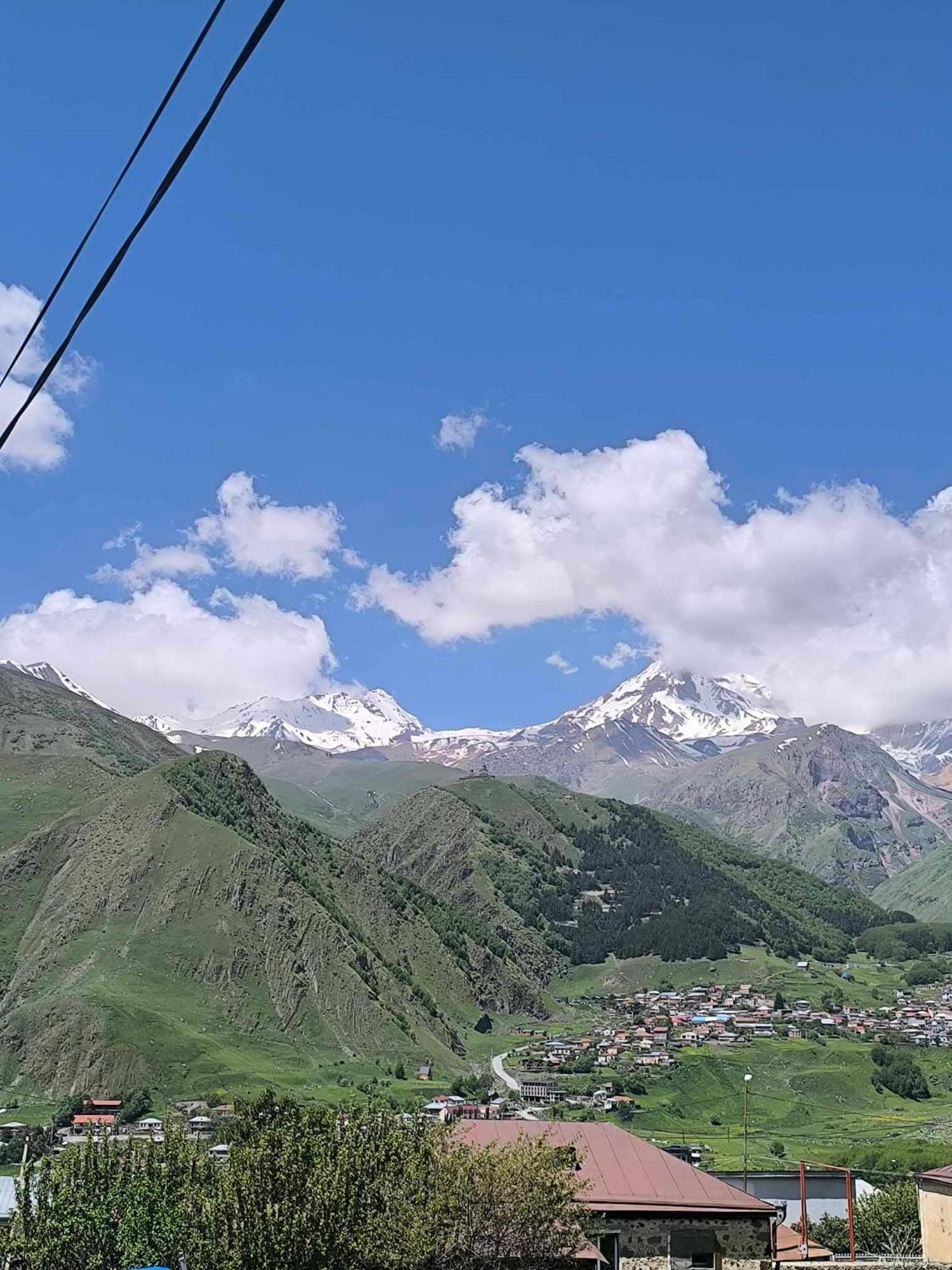 Guesthouse Relax In Kazbegi Exterior foto
